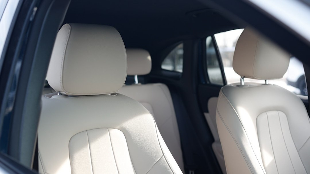 Thumbnail: 2022 Mercedes-Benz GLA - 11