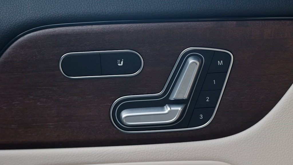 Thumbnail: 2022 Mercedes-Benz GLA - 29