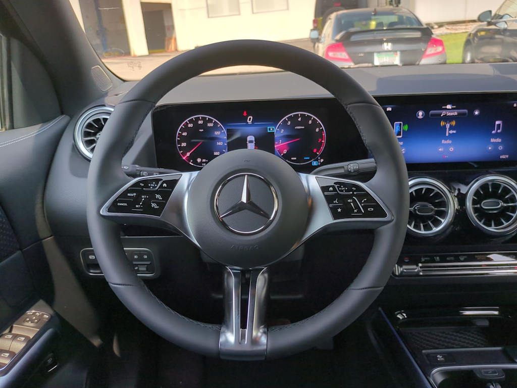 Thumbnail: 2025 Mercedes-Benz GLA - 14