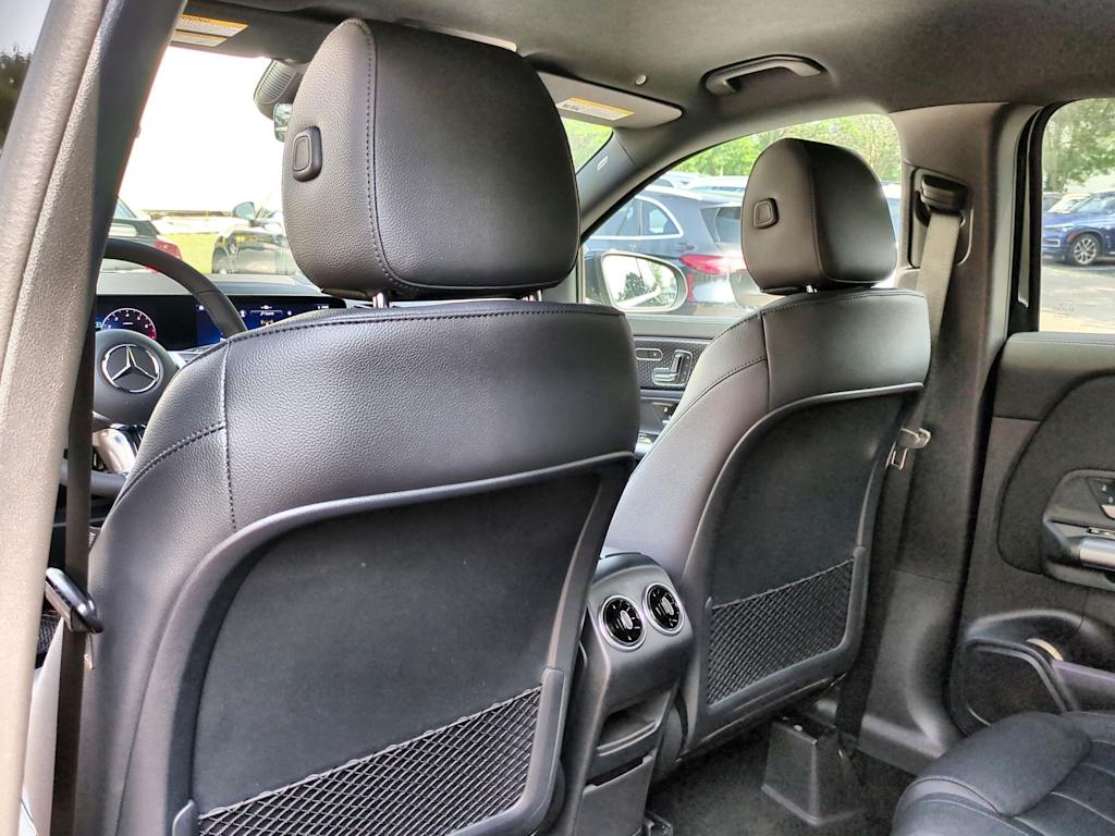 Thumbnail: 2025 Mercedes-Benz GLA - 13