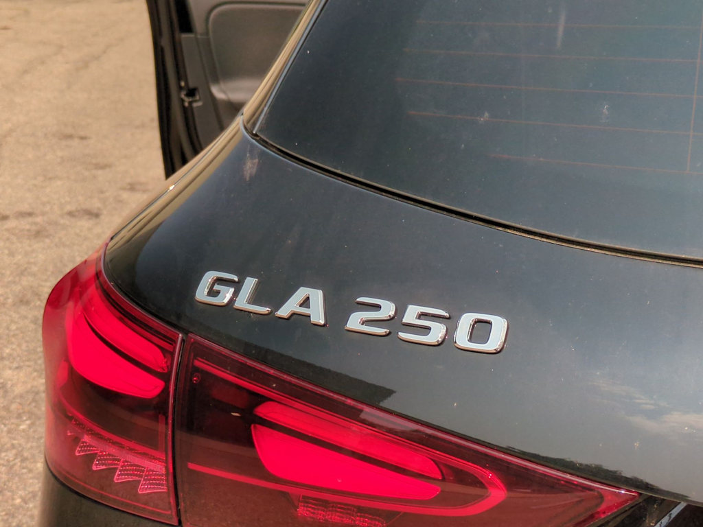 Thumbnail: 2025 Mercedes-Benz GLA - 24