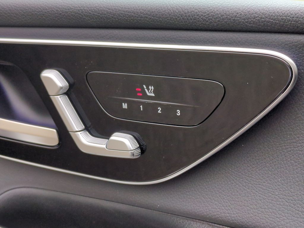 Thumbnail: 2025 Mercedes-Benz GLC - 26