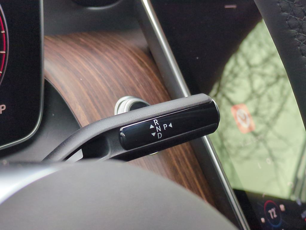 Thumbnail: 2025 Mercedes-Benz GLC - 18