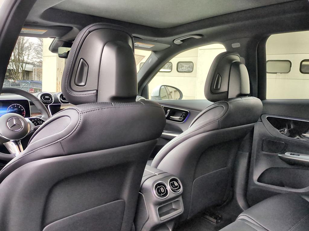 Thumbnail: 2025 Mercedes-Benz GLC - 13