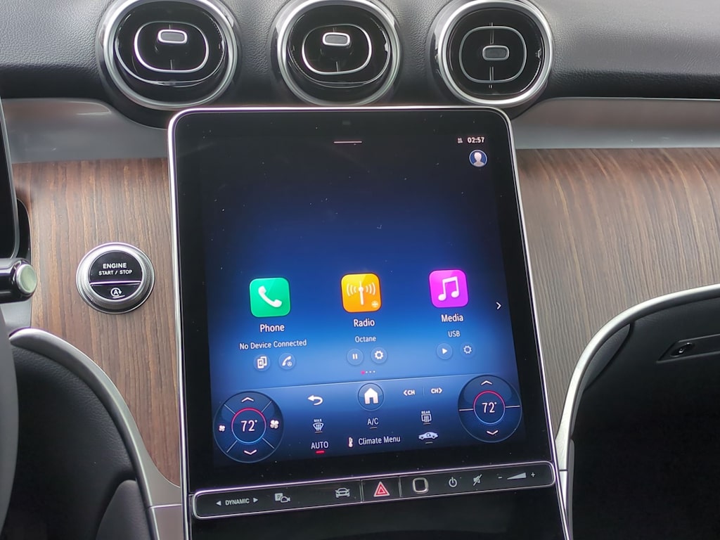 Thumbnail: 2025 Mercedes-Benz GLC - 15