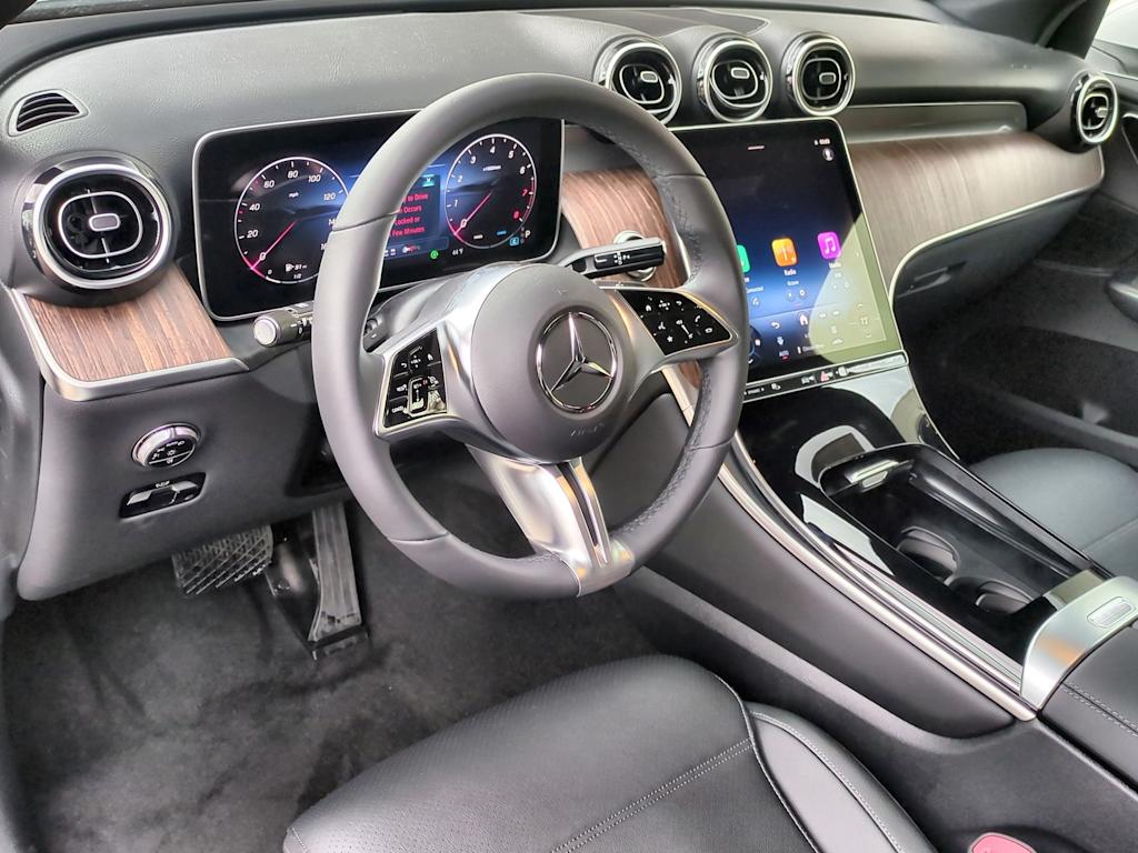 Thumbnail: 2025 Mercedes-Benz GLC - 2