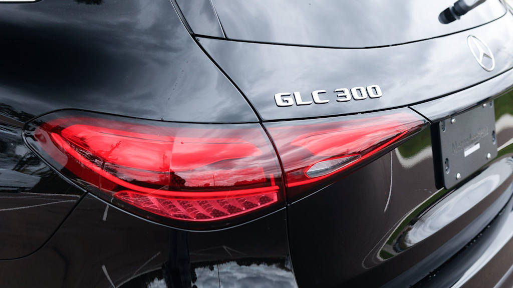 Thumbnail: 2026 Mercedes-Benz GLC - 20