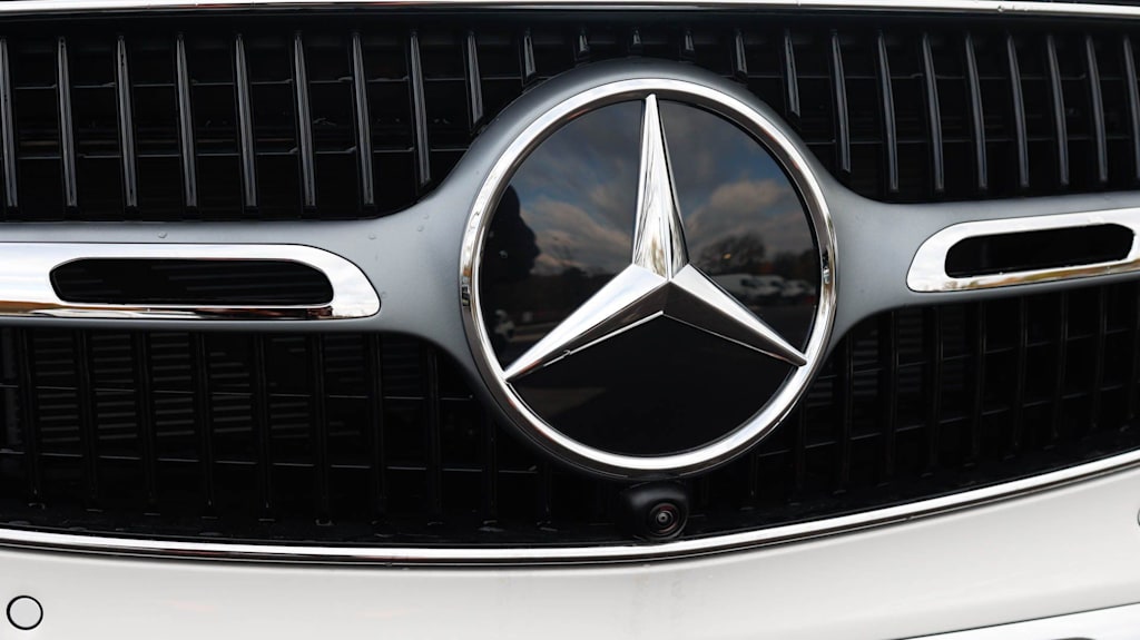 Thumbnail: 2026 Mercedes-Benz GLC - 7