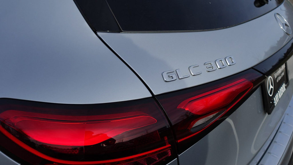 Thumbnail: 2026 Mercedes-Benz GLC - 32