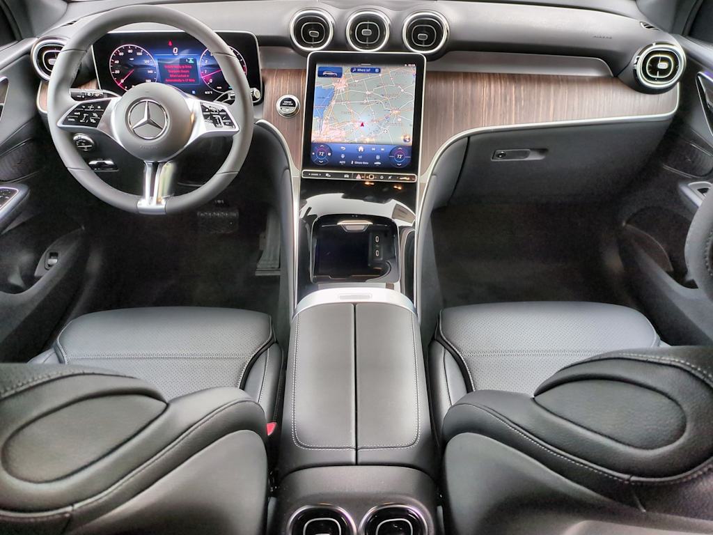 Thumbnail: 2025 Mercedes-Benz GLC - 10