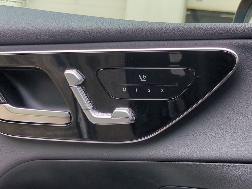 Thumbnail: 2025 Mercedes-Benz GLC - 26