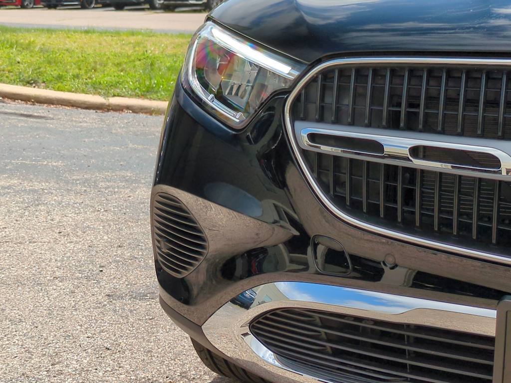 Thumbnail: 2025 Mercedes-Benz GLC - 7