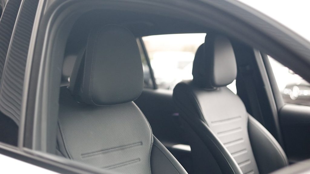 Thumbnail: 2025 Mercedes-Benz GLC - 9