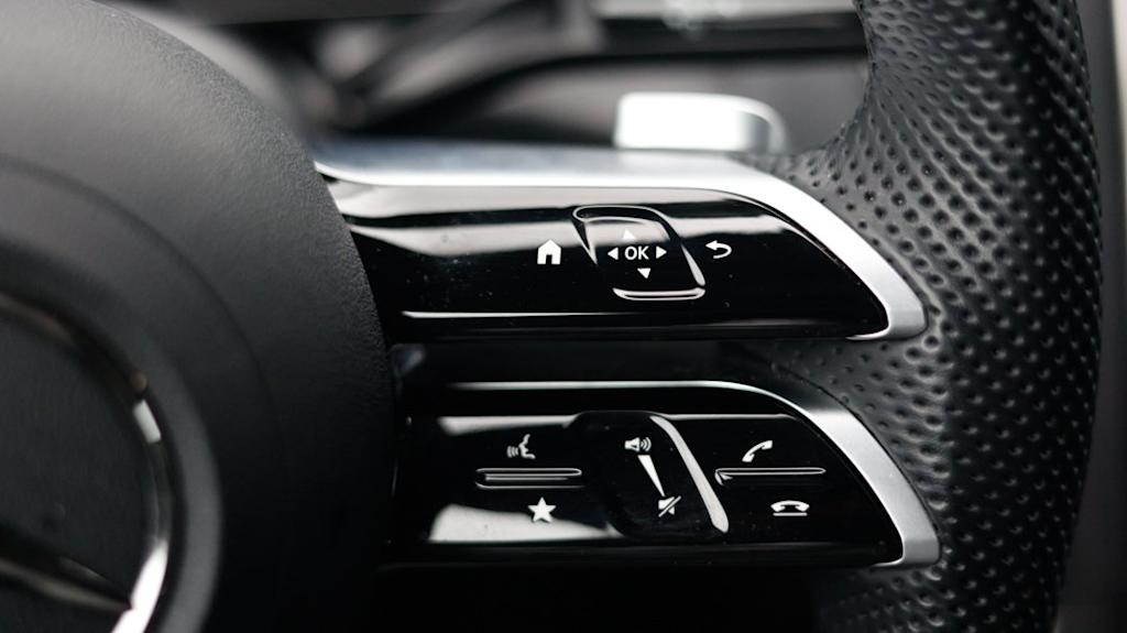 Thumbnail: 2025 Mercedes-Benz GLC - 28