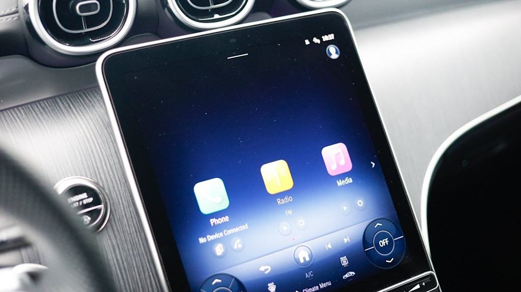 Thumbnail: 2025 Mercedes-Benz GLC - 10