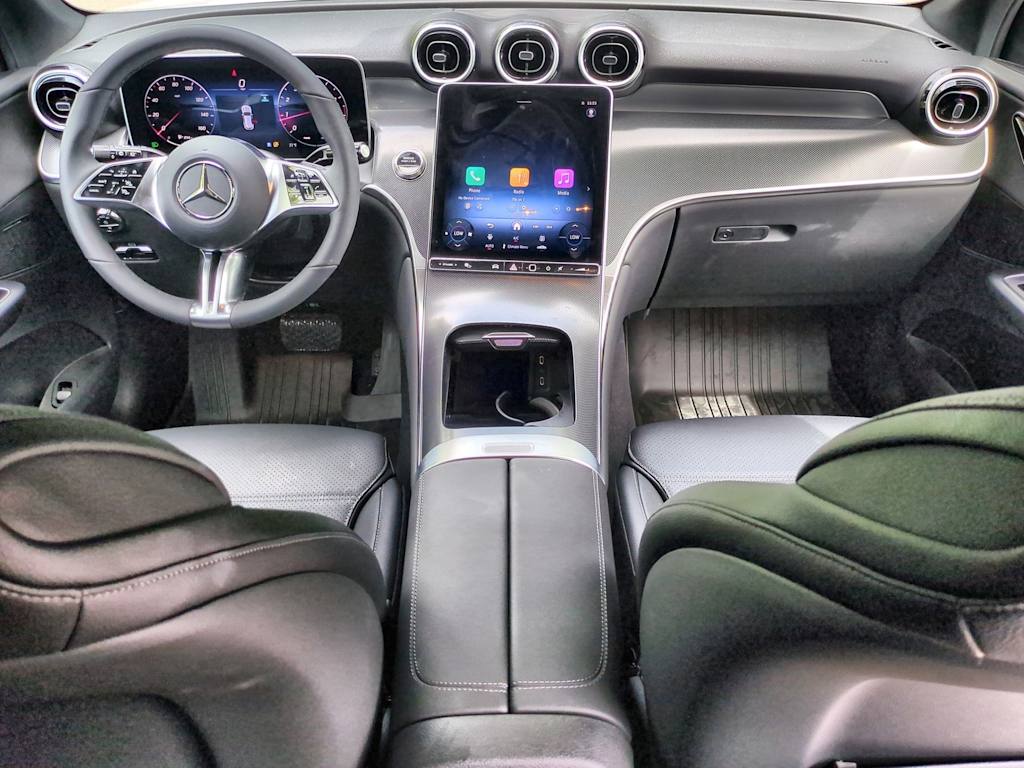 Thumbnail: 2025 Mercedes-Benz GLC - 10