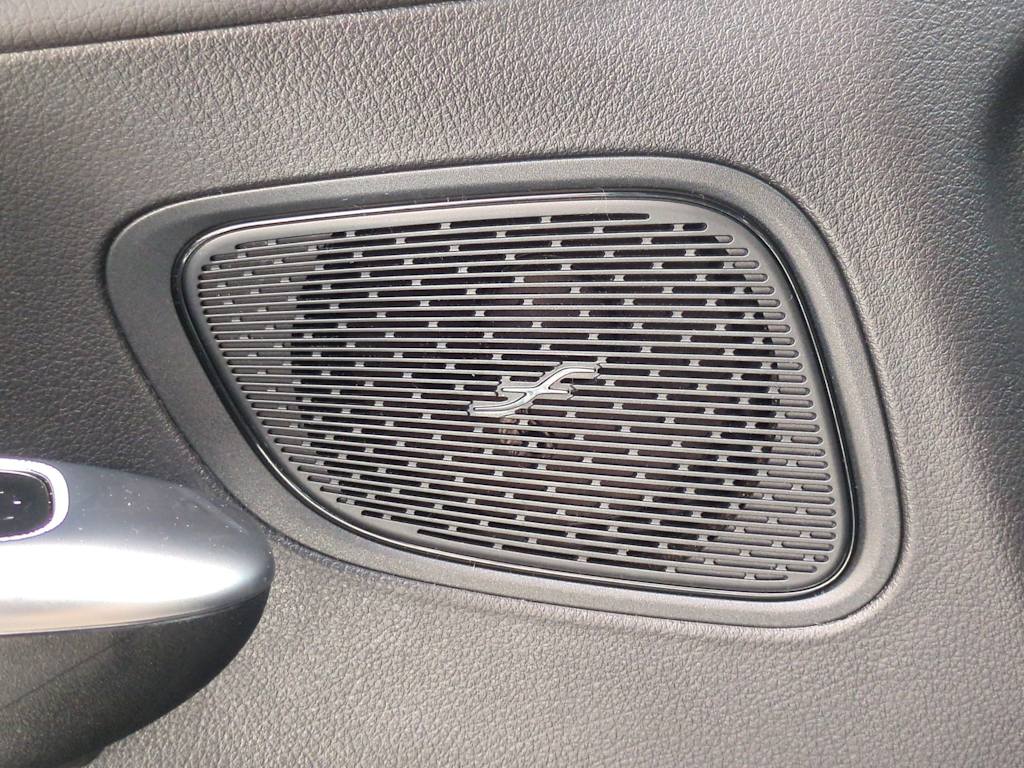 Thumbnail: 2025 Mercedes-Benz GLC - 19