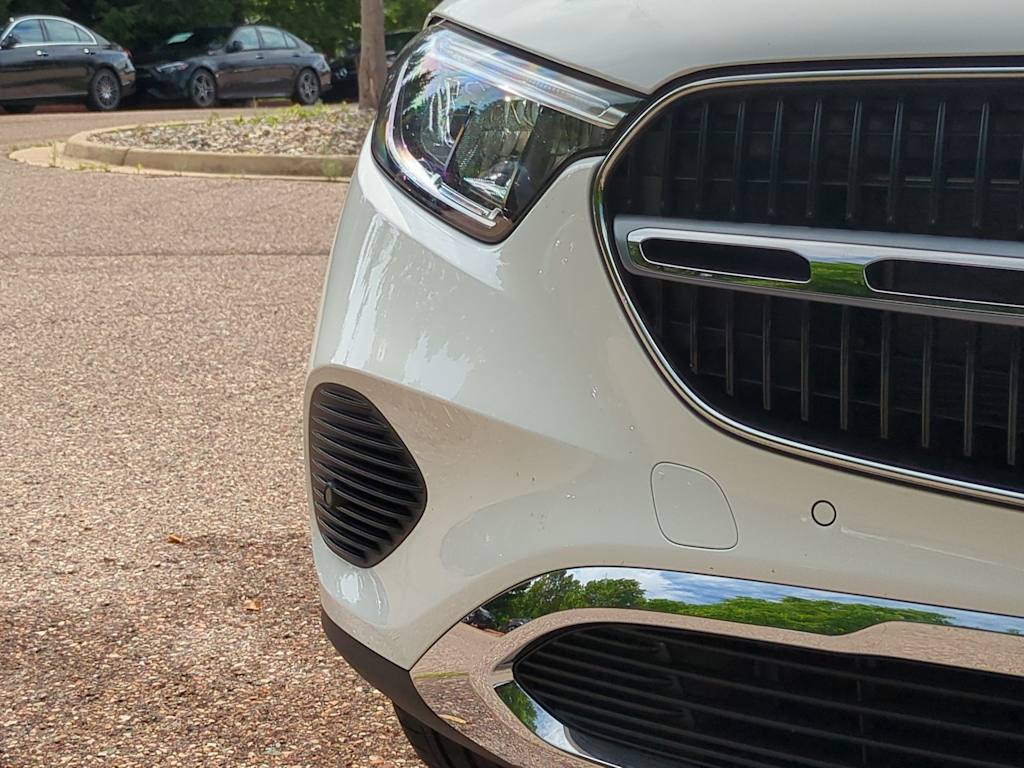 Thumbnail: 2025 Mercedes-Benz GLC - 7