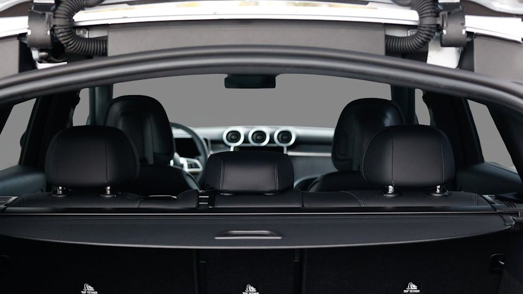 Thumbnail: 2026 Mercedes-Benz GLC - 23