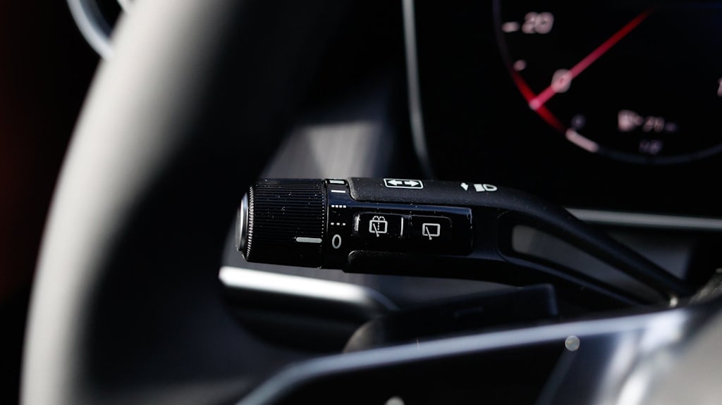 Thumbnail: 2026 Mercedes-Benz GLC - 30