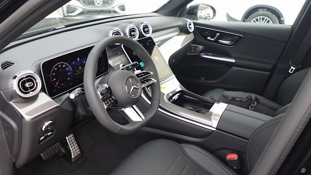 Thumbnail: 2026 Mercedes-Benz GLC - 2