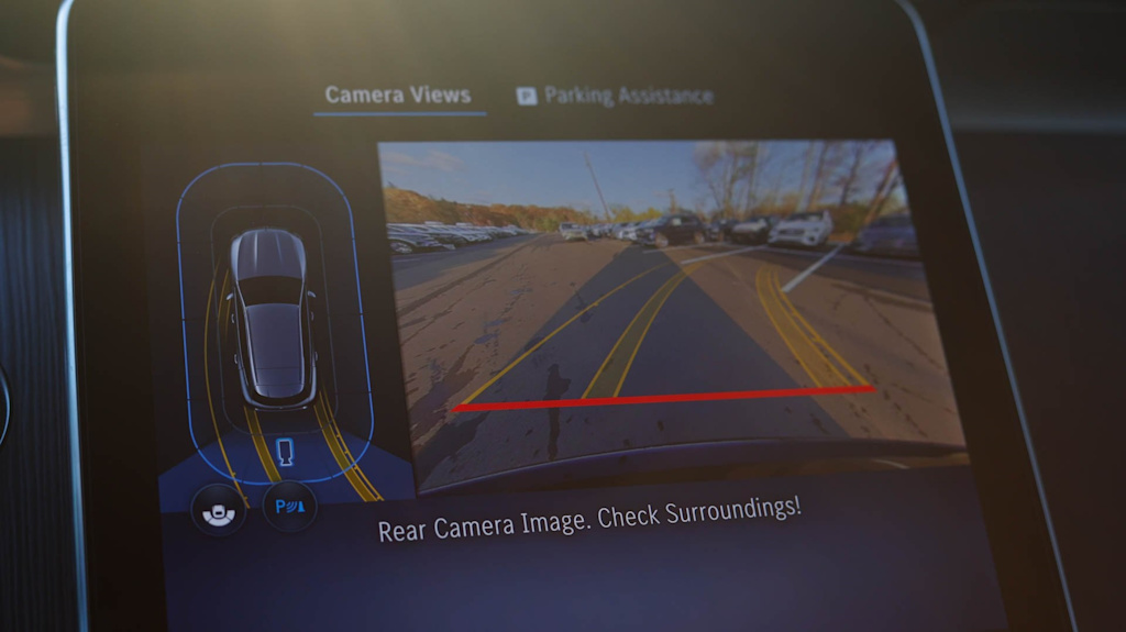 Thumbnail: 2026 Mercedes-Benz GLC - 13