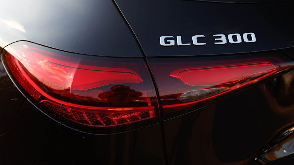 Thumbnail: 2026 Mercedes-Benz GLC - 20