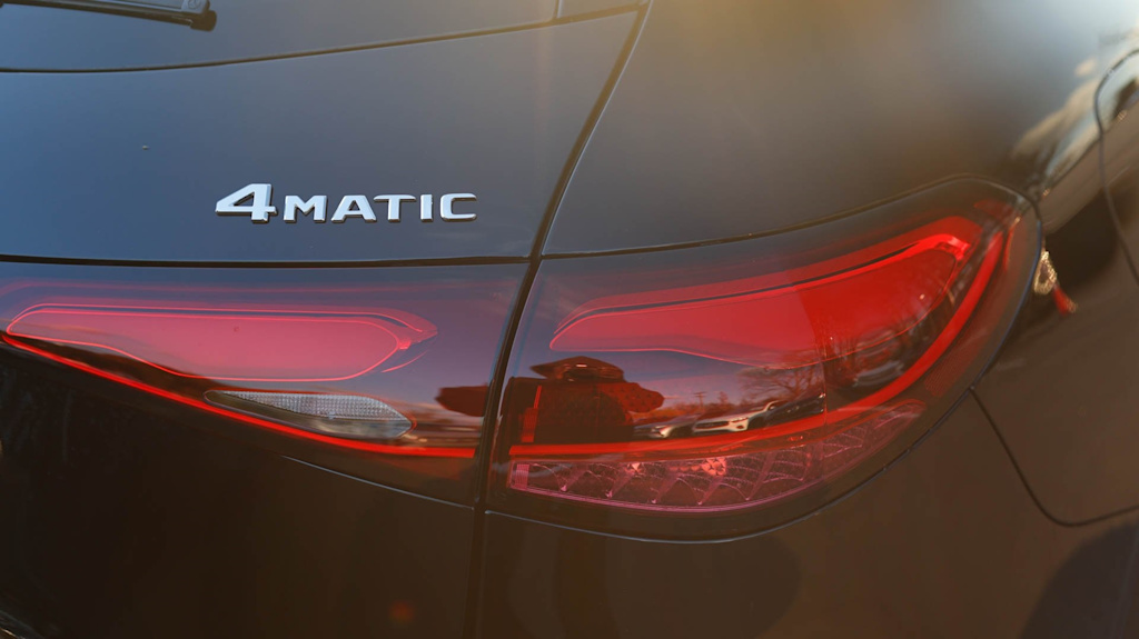 Thumbnail: 2026 Mercedes-Benz GLC - 21