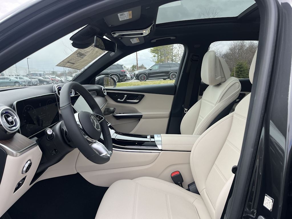 Thumbnail: 2026 Mercedes-Benz GLC - 25