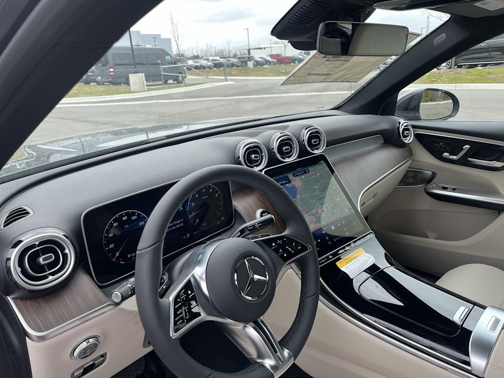 Thumbnail: 2026 Mercedes-Benz GLC - 10