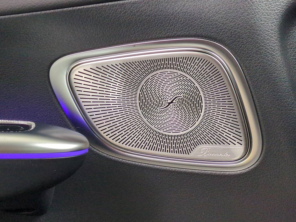 Thumbnail: 2025 Mercedes-Benz GLC - 37