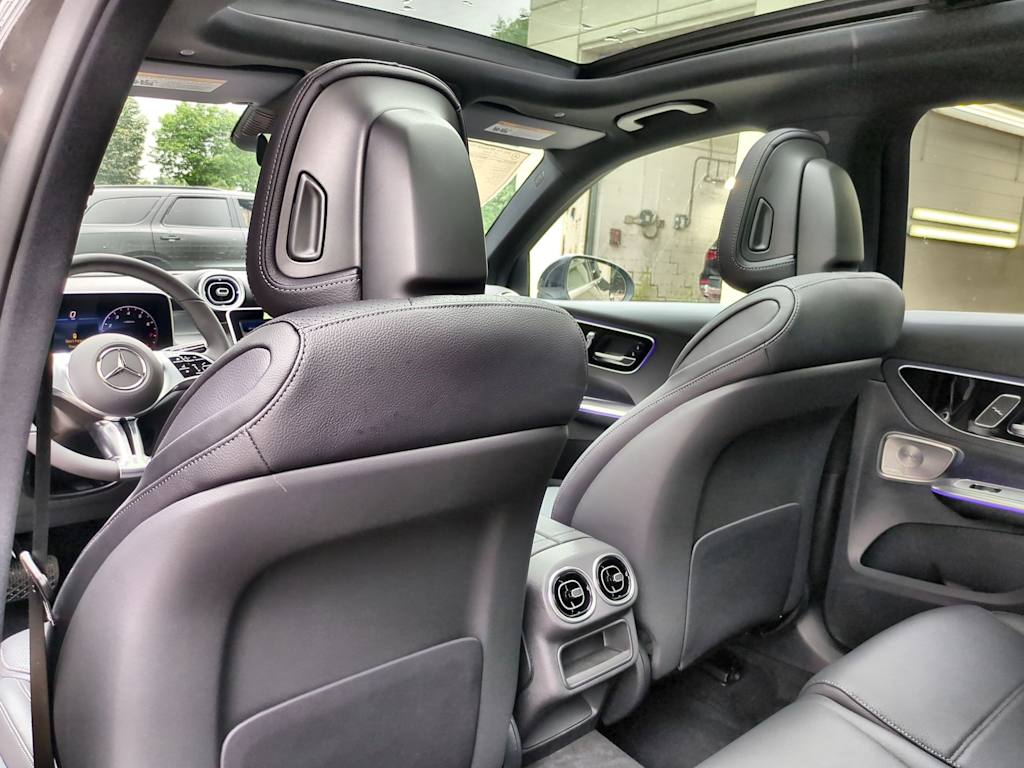 Thumbnail: 2025 Mercedes-Benz GLC - 13