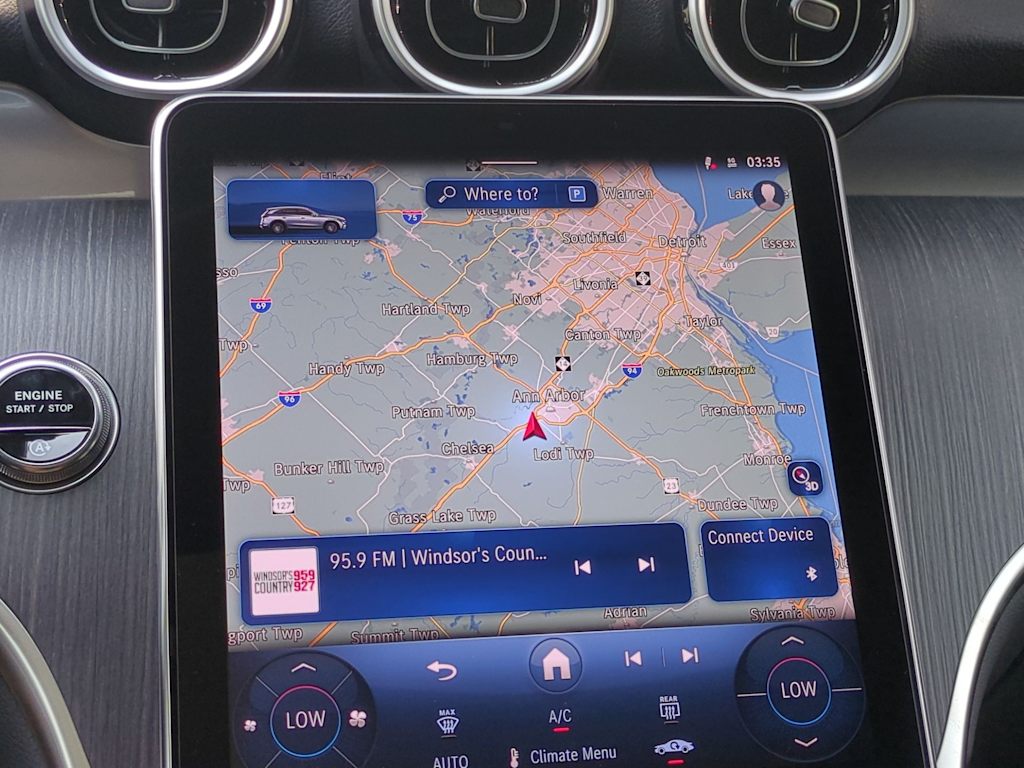 Thumbnail: 2025 Mercedes-Benz GLC - 35