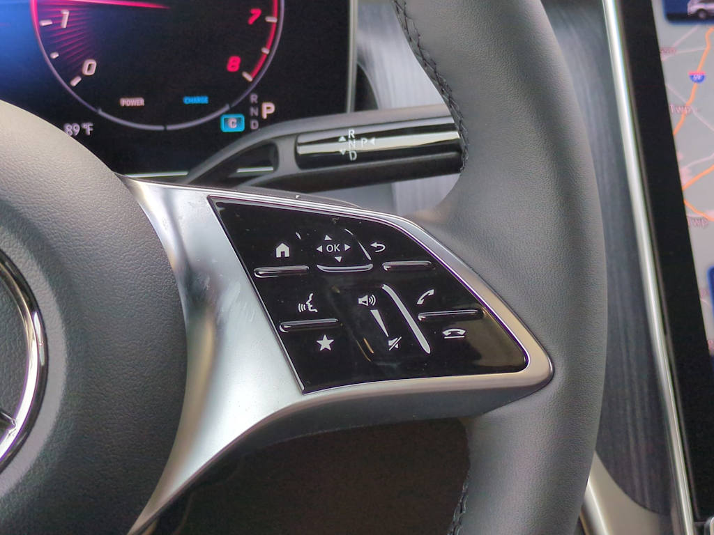 Thumbnail: 2025 Mercedes-Benz GLC - 32