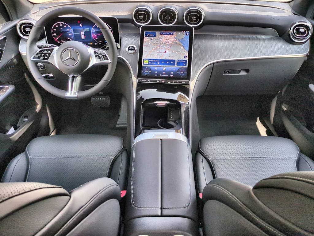 Thumbnail: 2025 Mercedes-Benz GLC - 10