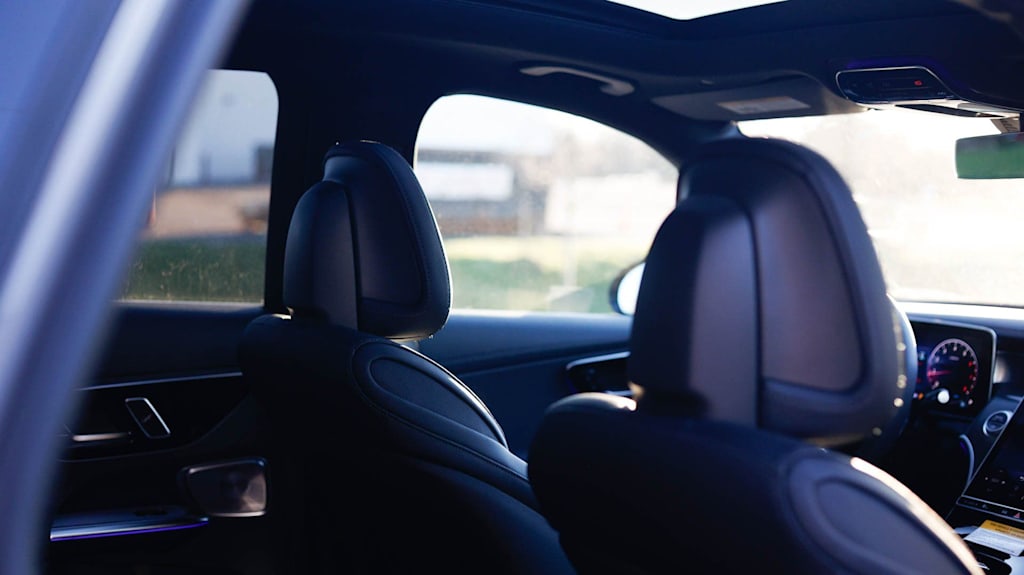 Thumbnail: 2026 Mercedes-Benz GLC - 9