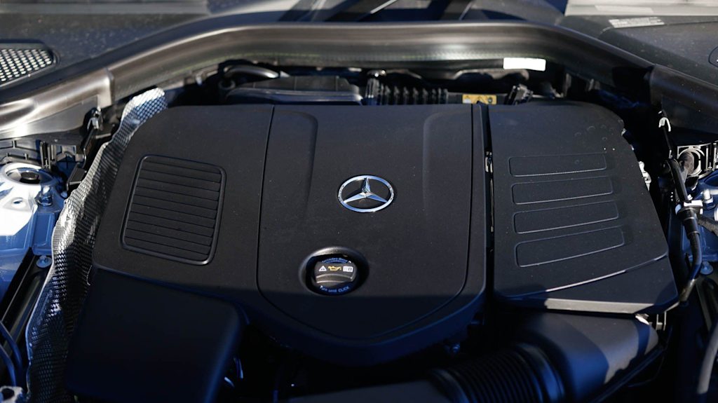 Thumbnail: 2026 Mercedes-Benz GLC - 7