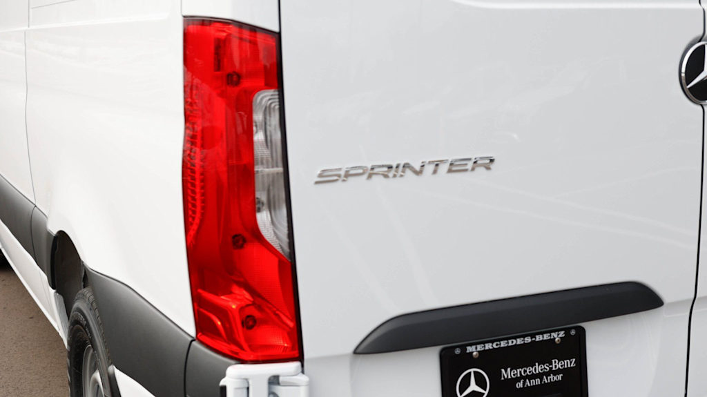 Thumbnail: 2026 Mercedes-Benz Sprinter - 7