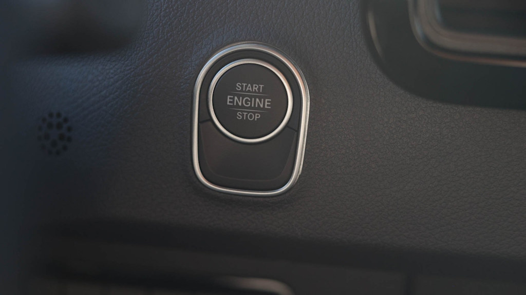 Thumbnail: 2025 Mercedes-Benz Sprinter - 18