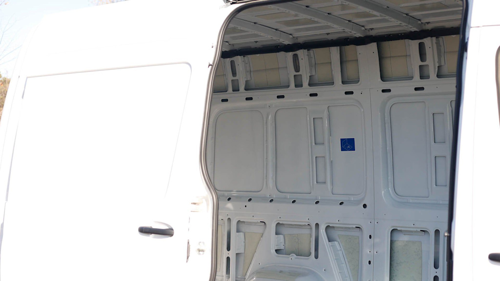 Thumbnail: 2025 Mercedes-Benz Sprinter - 26