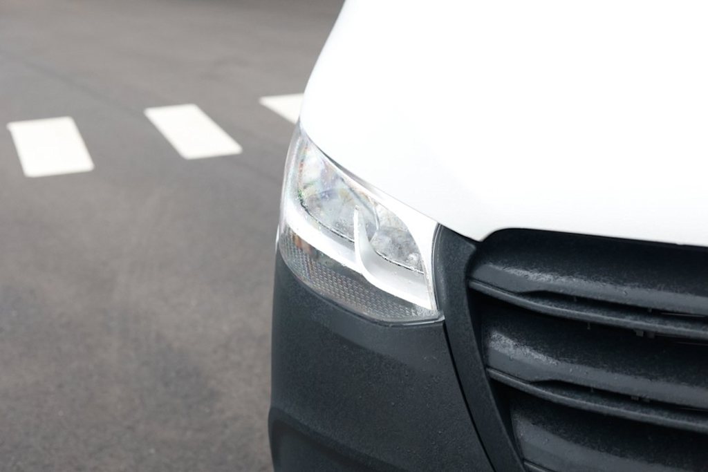 Thumbnail: 2025 Mercedes-Benz Sprinter - 23