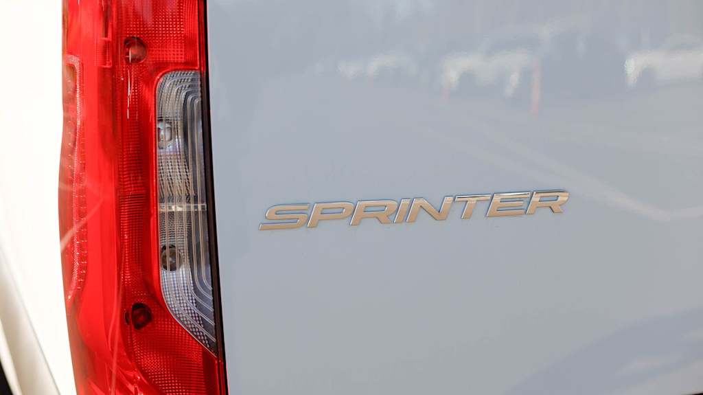 Thumbnail: 2025 Mercedes-Benz Sprinter - 6