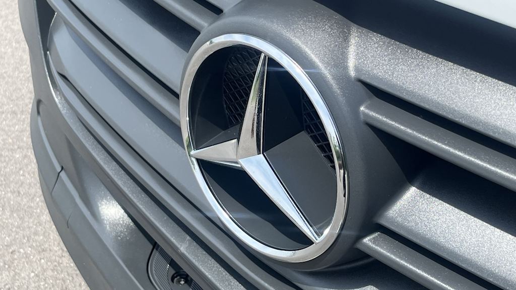 Thumbnail: 2024 Mercedes-Benz Sprinter - 8