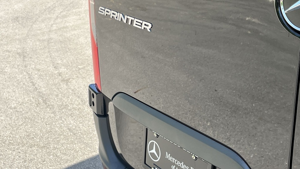 Thumbnail: 2026 Mercedes-Benz Sprinter - 32