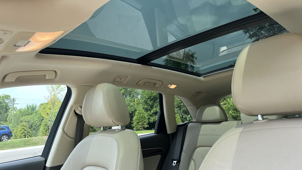 Thumbnail: 2015 Audi Q5 - 36