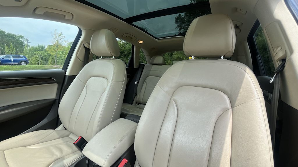 Thumbnail: 2015 Audi Q5 - 10