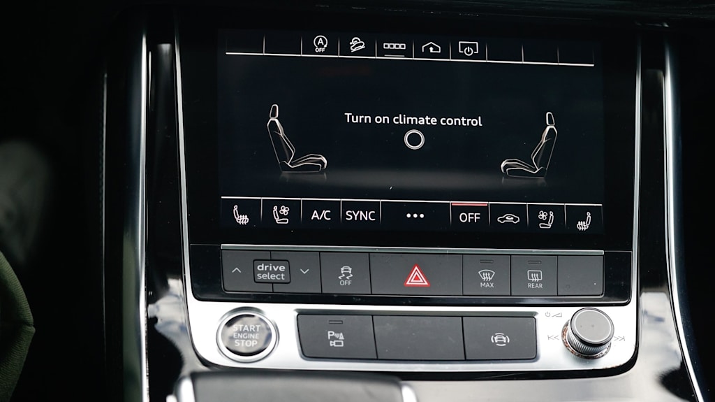 Thumbnail: 2023 Audi Q8 - 27