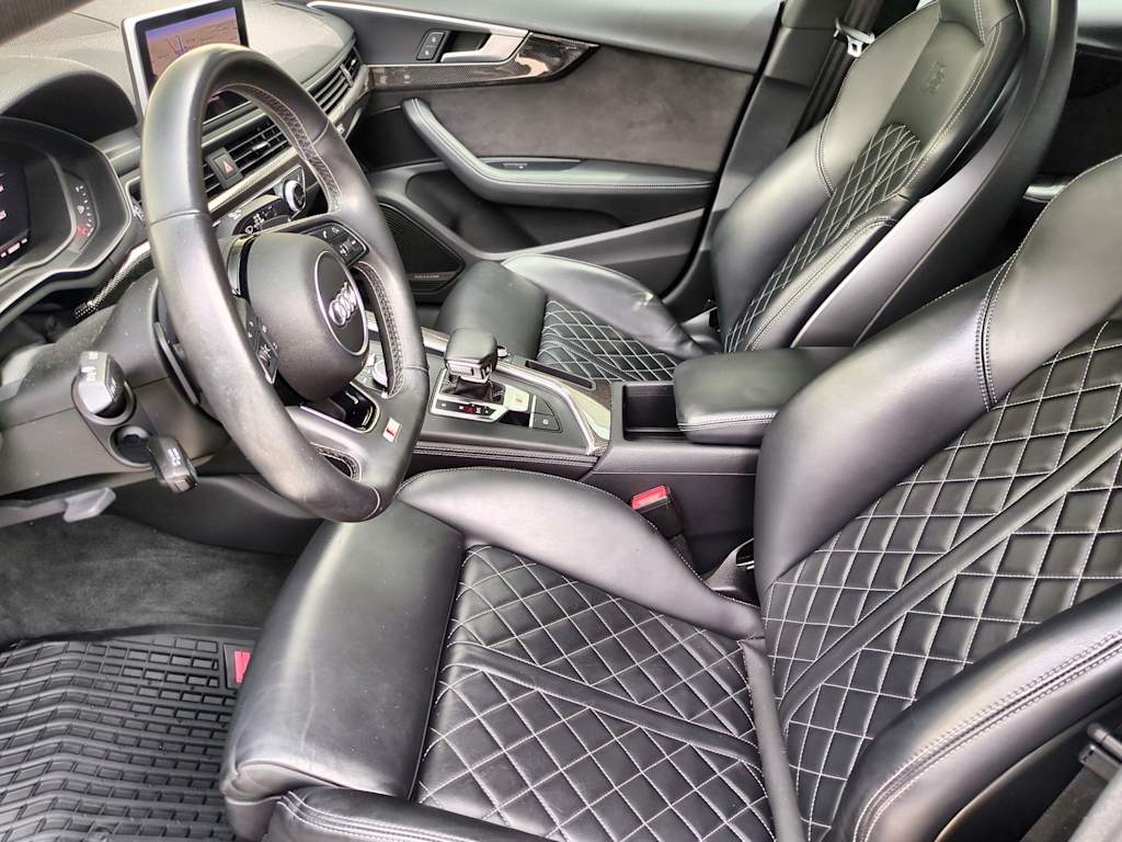 Thumbnail: 2019 Audi S5 - 10