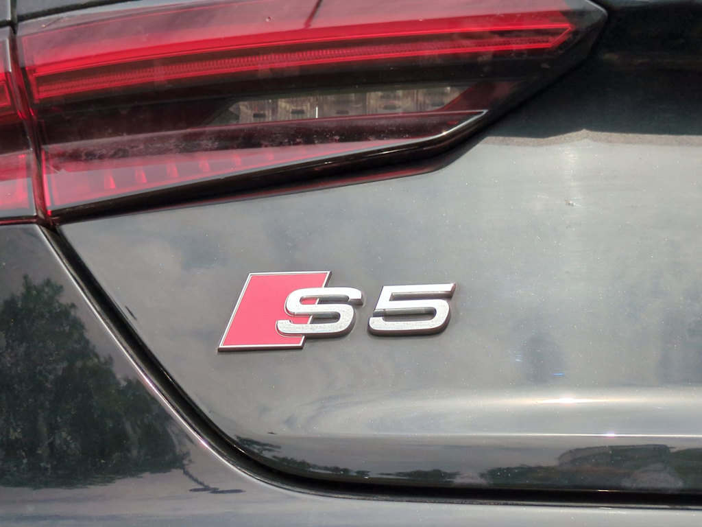 Thumbnail: 2019 Audi S5 - 24