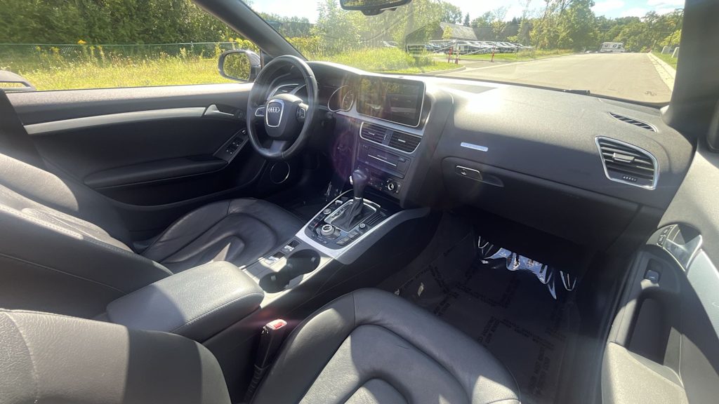 Thumbnail: 2012 Audi A5 - 2
